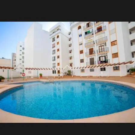 Eurosol New Con Piscina 아파트